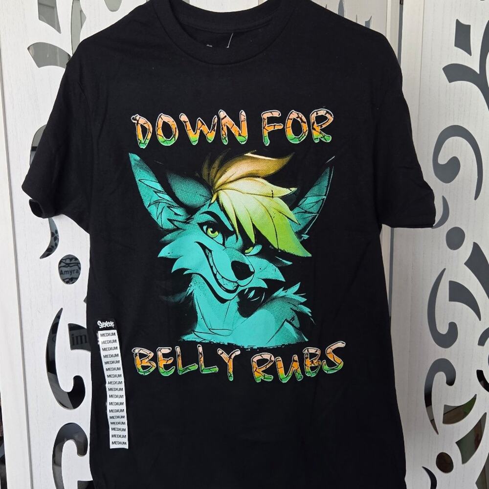 Spencer's Furry Down For Belly Rubs Wolf Fox Graphic T-Shirt Black Medium NWT